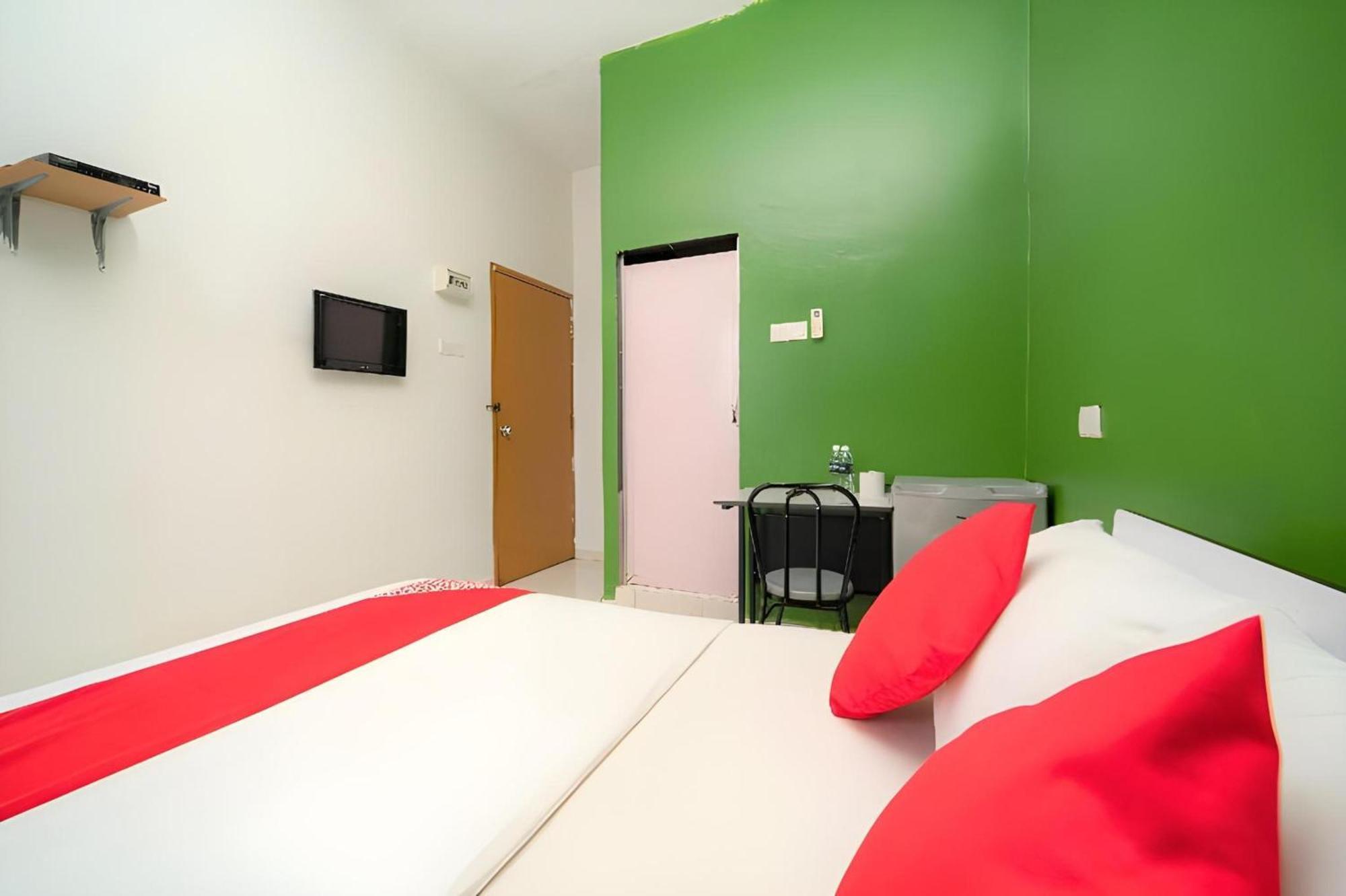 Super Oyo 89807 My Budget Home Batu Feringgi Εξωτερικό φωτογραφία