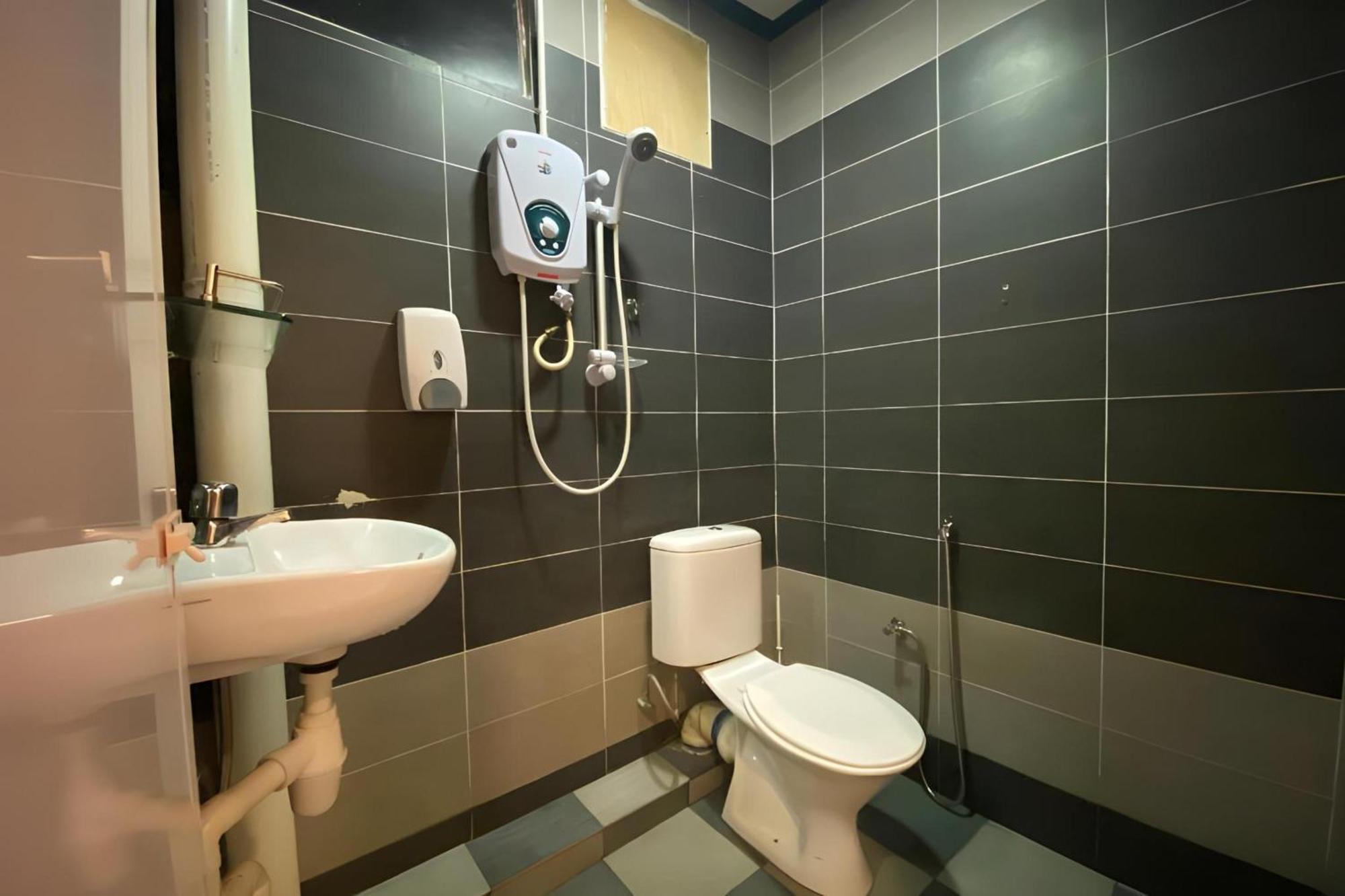 Super Oyo 89807 My Budget Home Batu Feringgi Εξωτερικό φωτογραφία